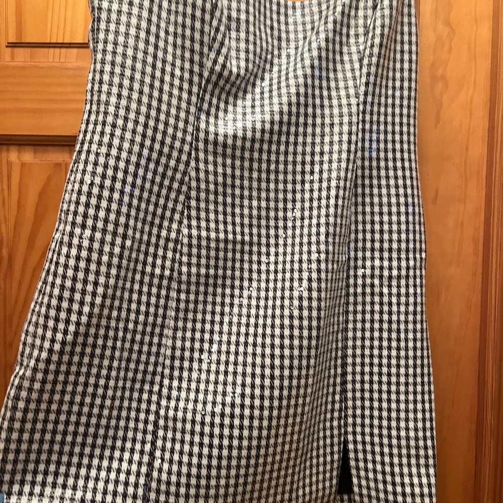 Wayf houndstooth print minidress with an iridescent sequin overlay size large - Picture 5 of 9
